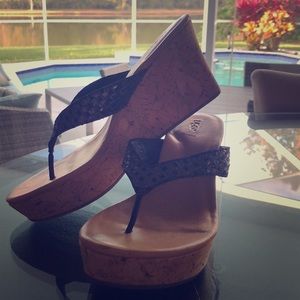 Ugg wedge flip flops